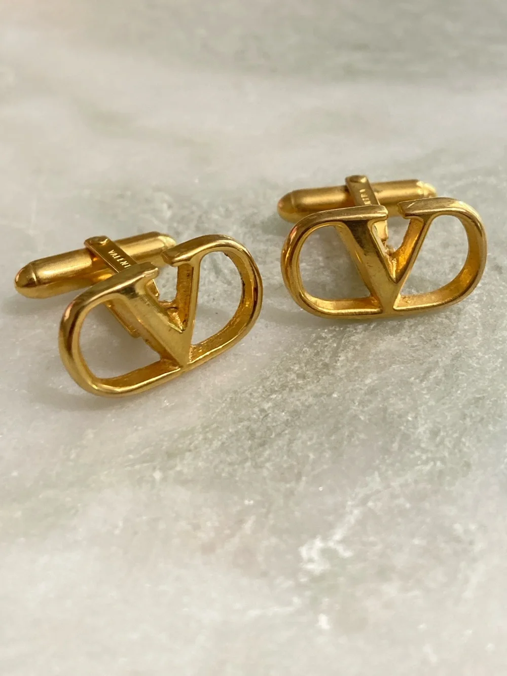 Valentino Cuff Links - Picture 1 of 5